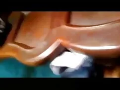 गर्म MILF क्रिस्टीना ...