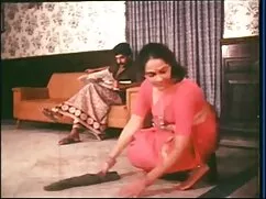 पागल लड़की सेक्सी फु ...