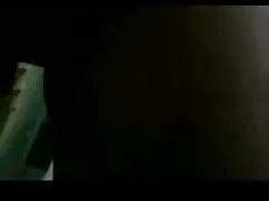 विशाल मुर्गा Handjob ...