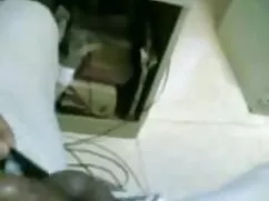 खूबसूरत गोरा नताशा ए ...
