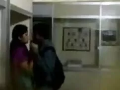 रीसा को यह सेक्सी मू ...