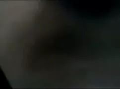 हॉटी अपने सेल के बाह ...