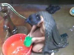 पेटी पेटी !! बड़े AS ...