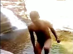 महत्त्वाकांक्षी हिंद ...