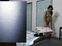 गर्भवती बड़ी टिटियाँ ...