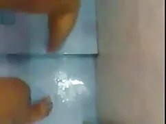 अकेले घर पर सेक्सी फ ...